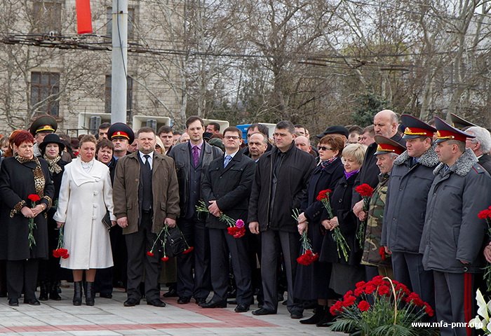 В Столице ПМР прошли памятные мероприятия, посвященные 67-летию со дня освобождения Тирасполя от немецко-румынских захватчиков
