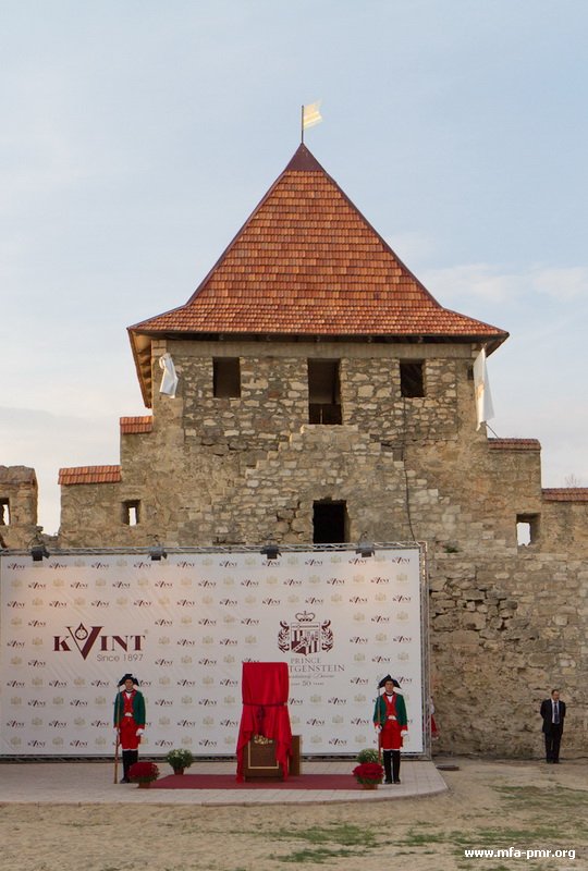 Bendery Fortress Hosts Unveiling of Bust to Field-Marshal-General Pyotr Khristianovich Wittgenstein and Presentation of Cognac “Duke Wittgenstein”