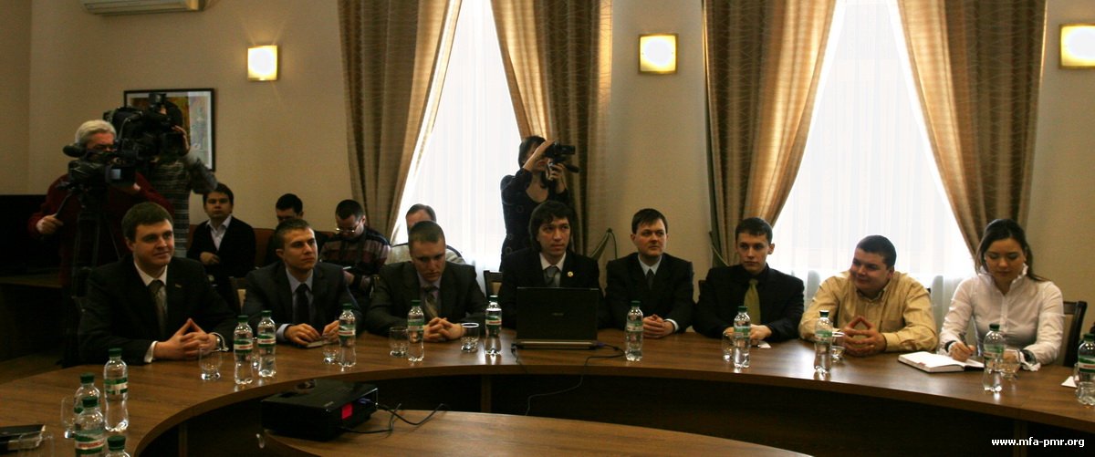 Совет молодых дипломатов МИД ПМР дал старт Молодежной Евразийской Интернет-конференции