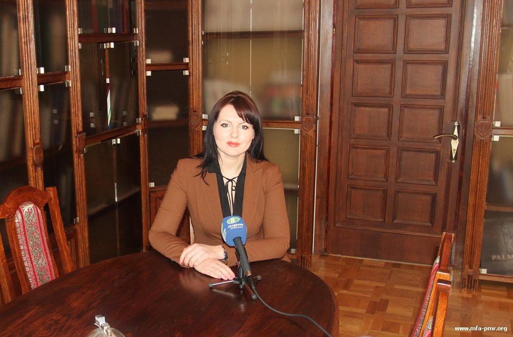 Nina Shtanski answered the questions of the Odessa TV-channel “Akademia”