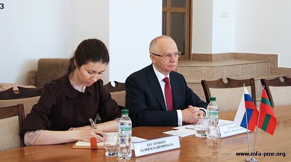 Нина Штански провела встречу с Послом Российской Федерации в Молдове Фаритом Мухаметшиным